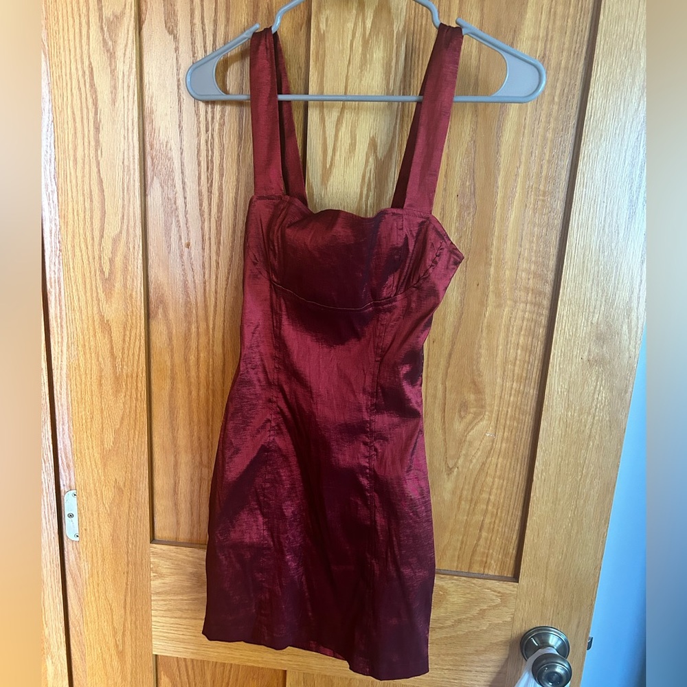 Lucy in the sky red mini dress with tie in the back